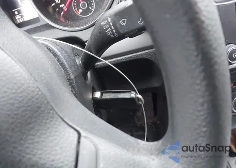 2012 Volkswagen Golf 2.5L 4-Door from USA, damaged, VIN WVWDA7AJ3CW004866